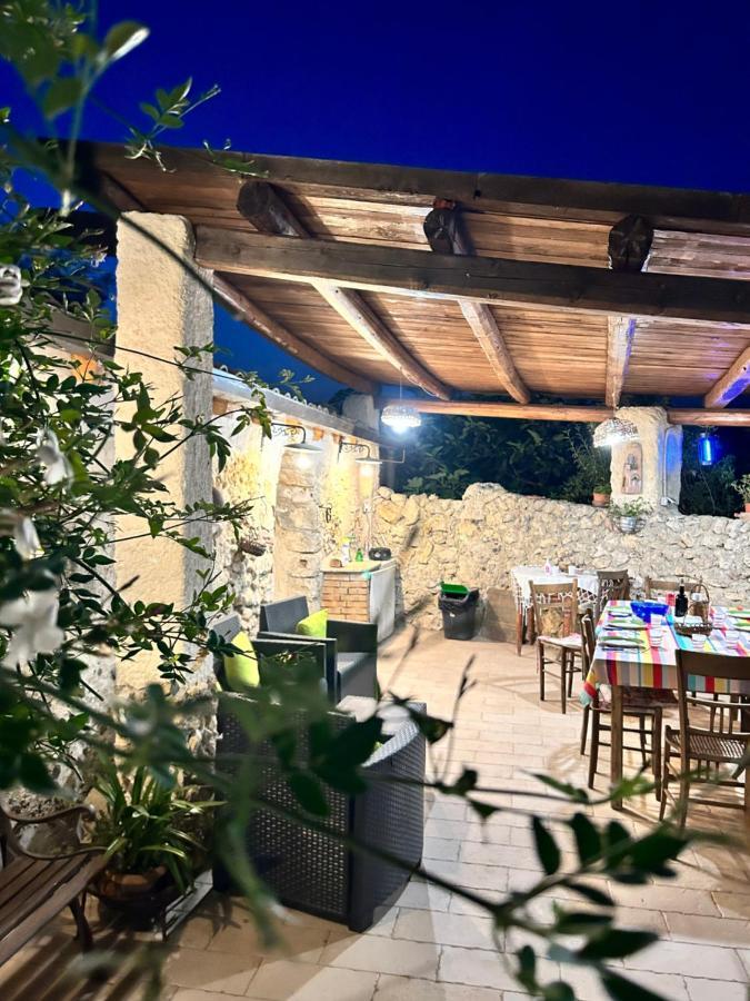 فيلا Antico Casale Sofia Sortino المظهر الخارجي الصورة